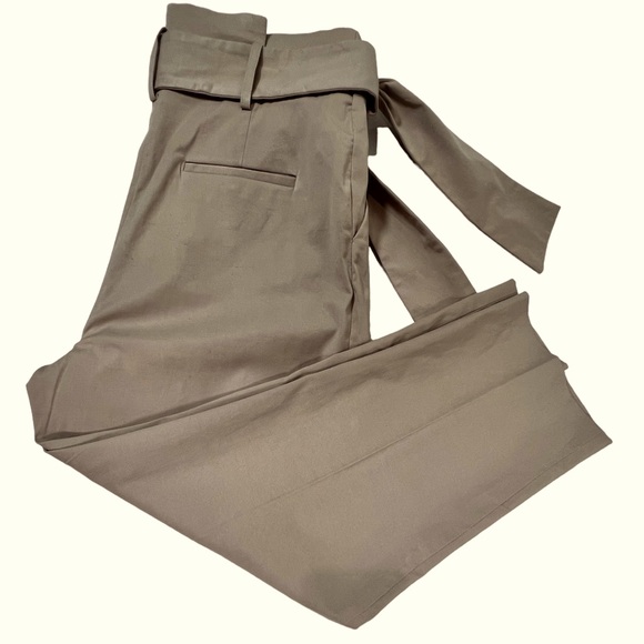 Gianni Bini High Waisted Pleated Khaki Dress Pants with Tie Size 8 - Picture 4 of 10